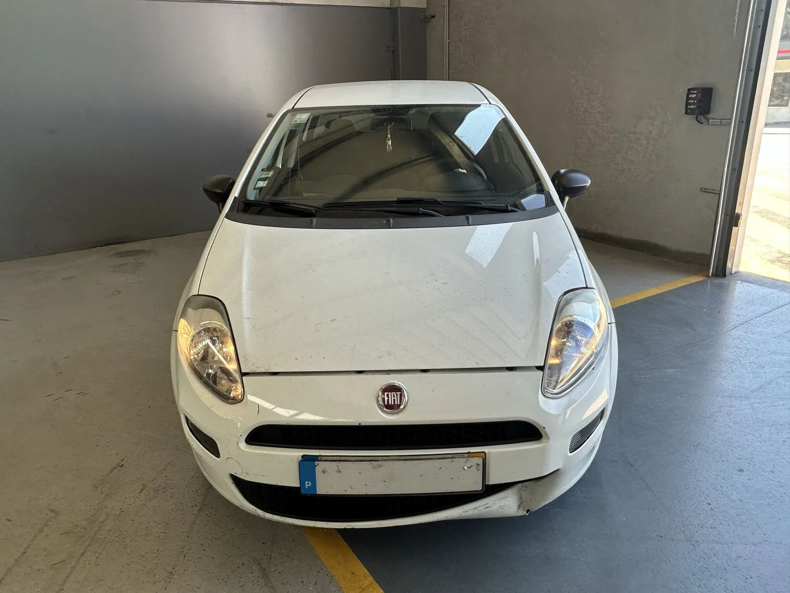 Fiat Punto 1.2 Lounge S&S — fotografia 2 de 12