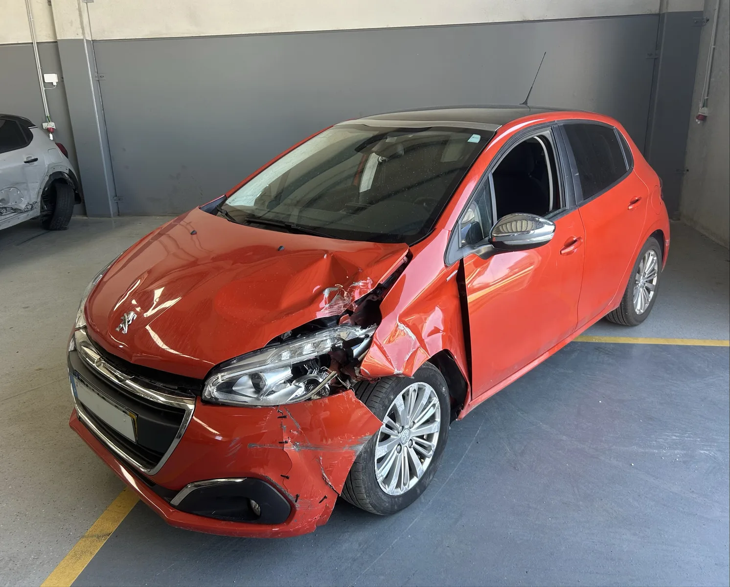 Peugeot 208 1.2 1.2 PureTech Style — fotografia 1 de 13