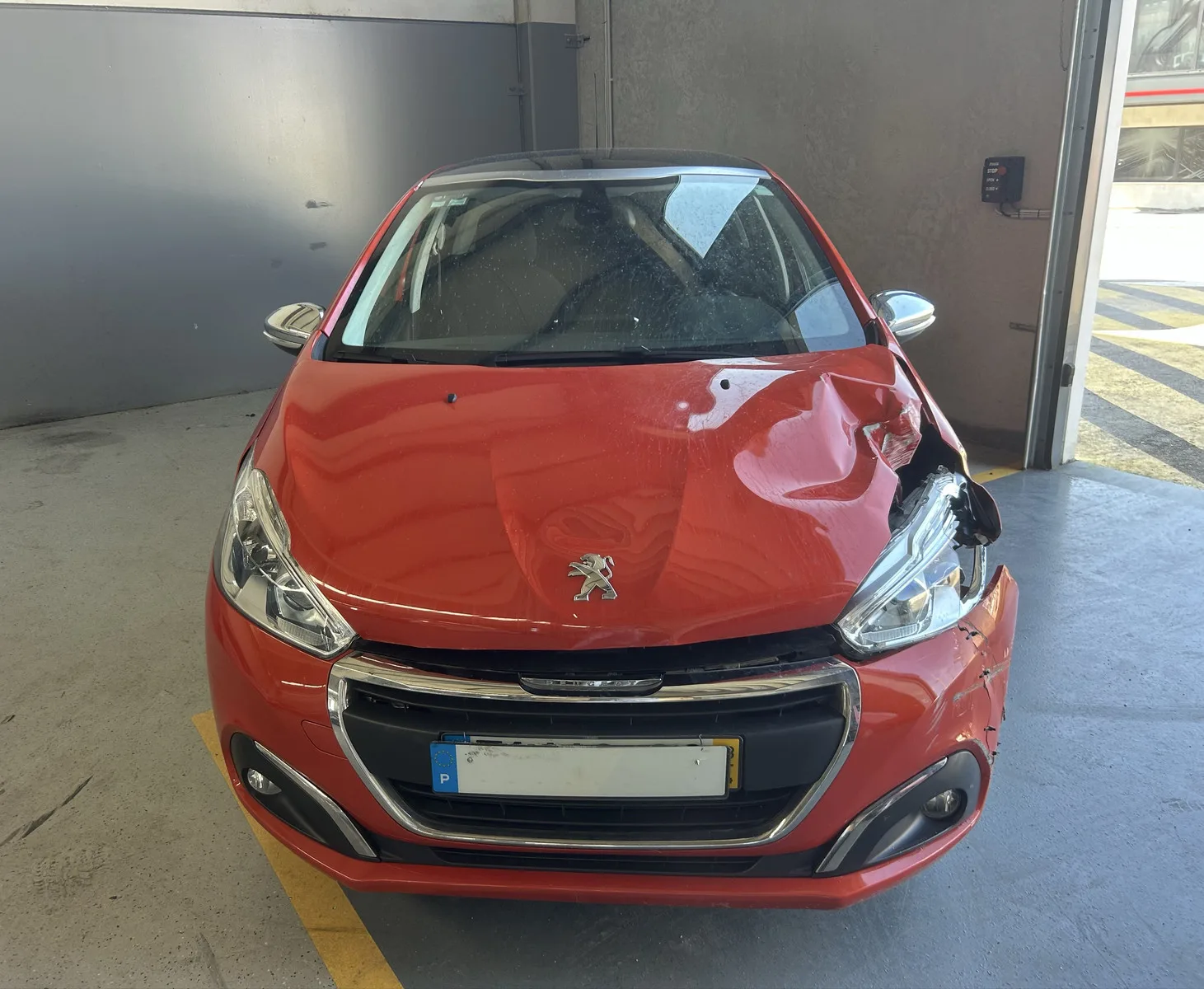 Peugeot 208 1.2 1.2 PureTech Style — fotografia 2 de 13