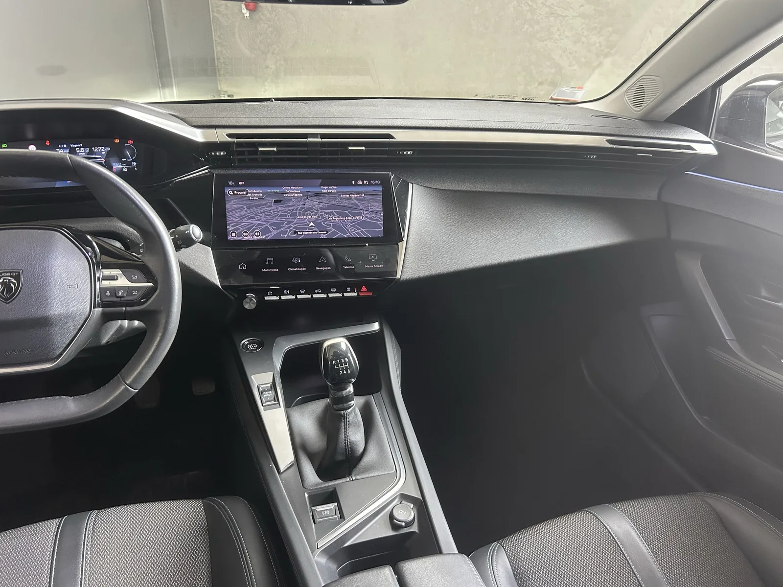 Peugeot 308 sw 1.5 BlueHDi Allure — fotografia 9 de 13