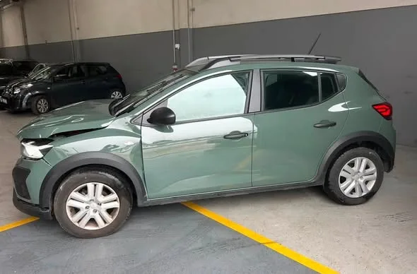 Dacia Sandero 1.0 TCe Stepway — fotografia 3 de 5