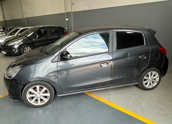 Mitsubishi Space Star 1.2 Intense A — fotografia 3 de 5