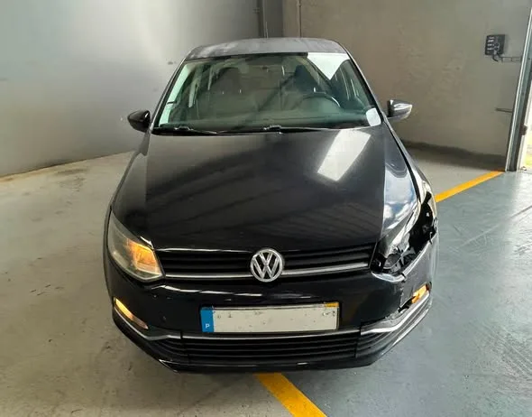 Volkswagen Polo 1.0 Confortline de — fotografia 2 de 5