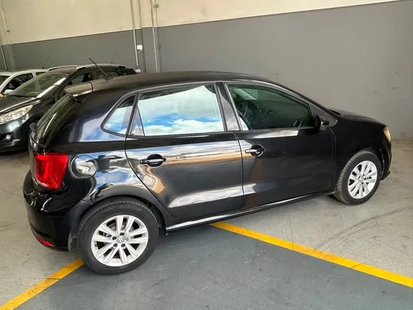 Volkswagen Polo 1.0 Confortline de — fotografia 4 de 5