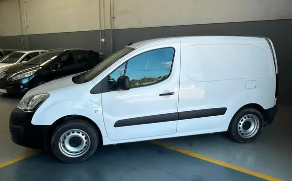 Citroën Berlingo 1.6 BlueHDi L1 — fotografia 3 de 5