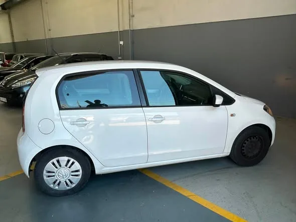 Volkswagen Up Puretech — fotografia 4 de 5