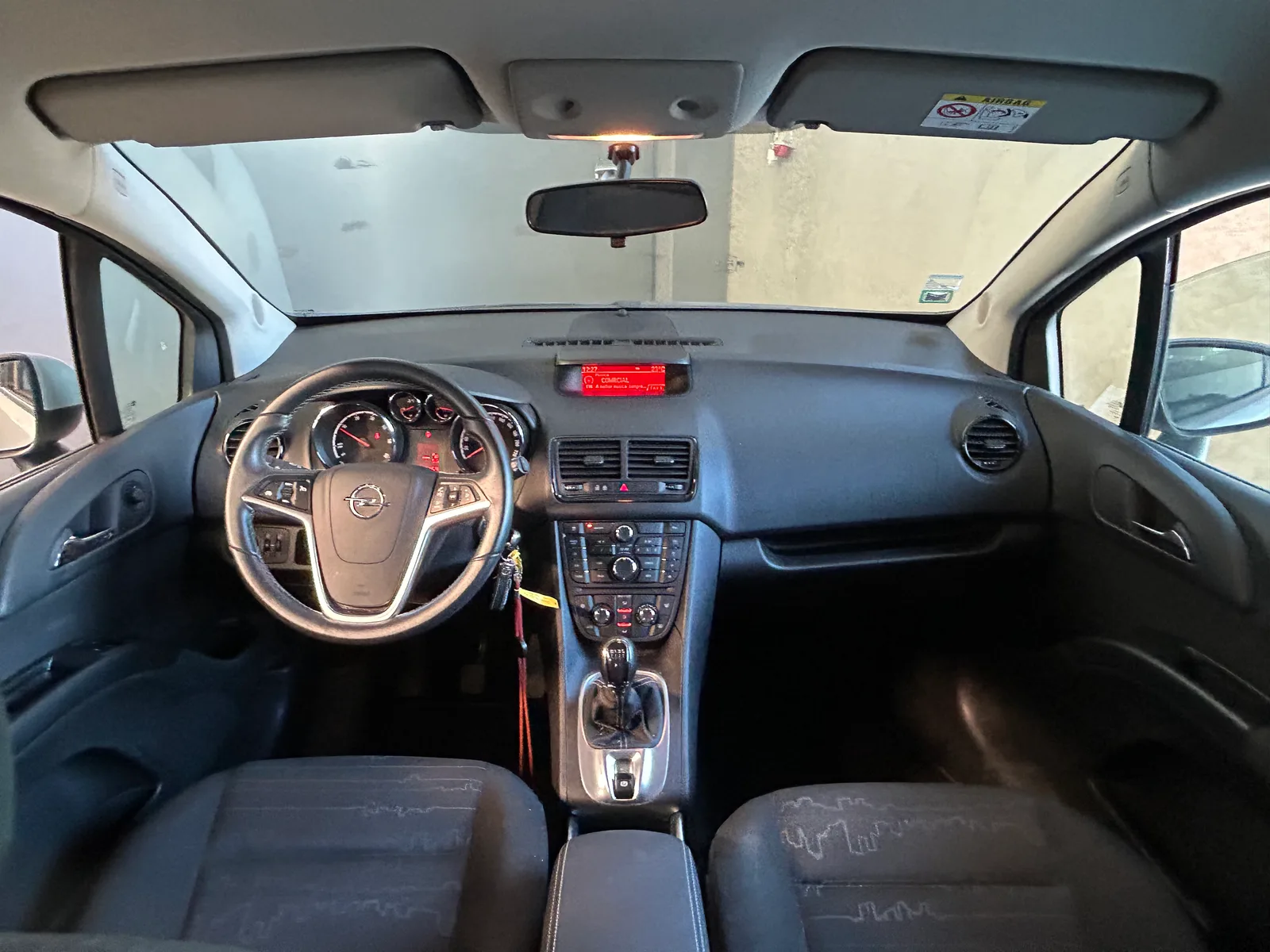 Opel Meriva 1.3 cdti — fotografia 9 de 13