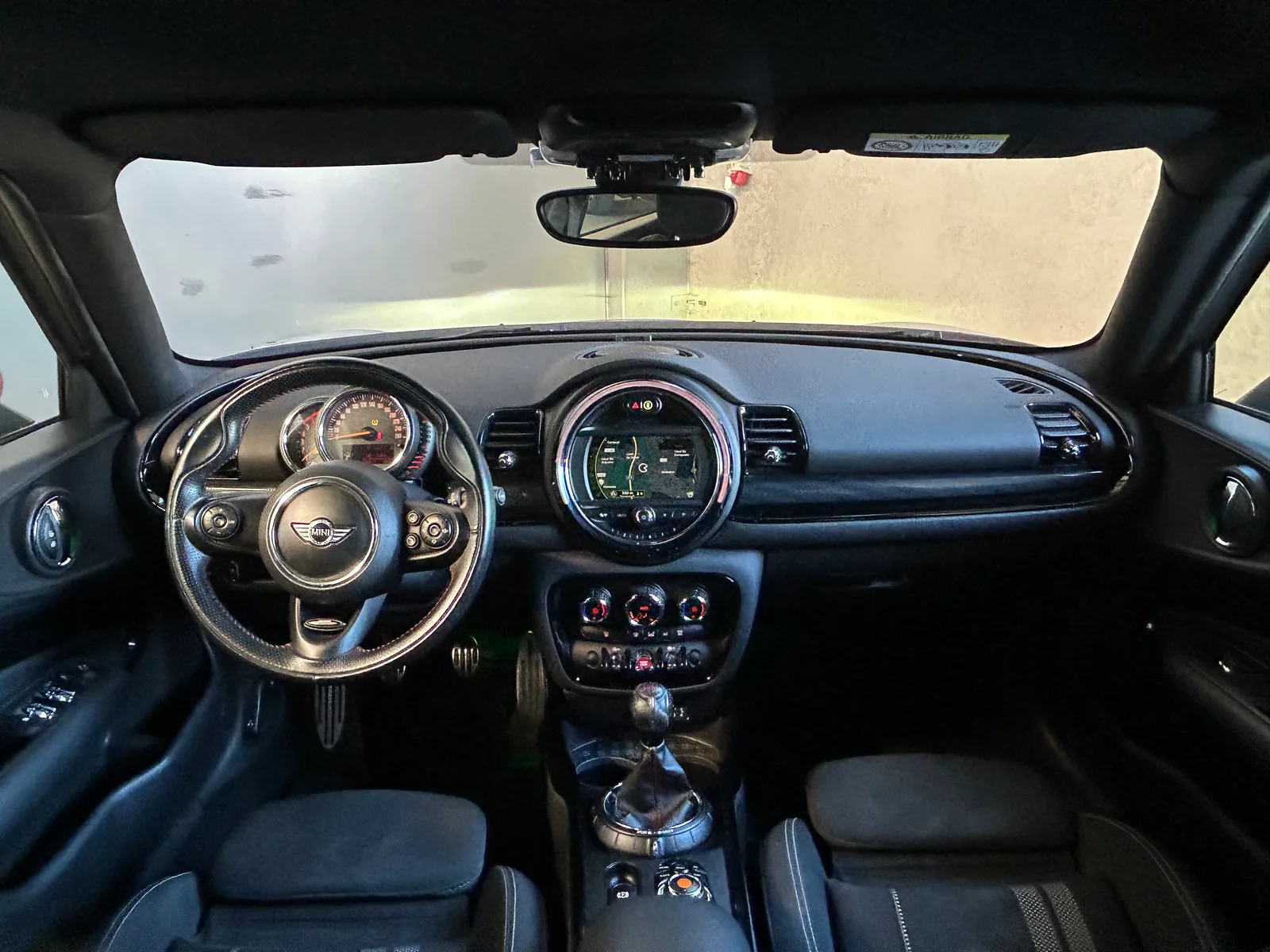 Mini Clubman 1.5 D cooper JCW — fotografia 8 de 11