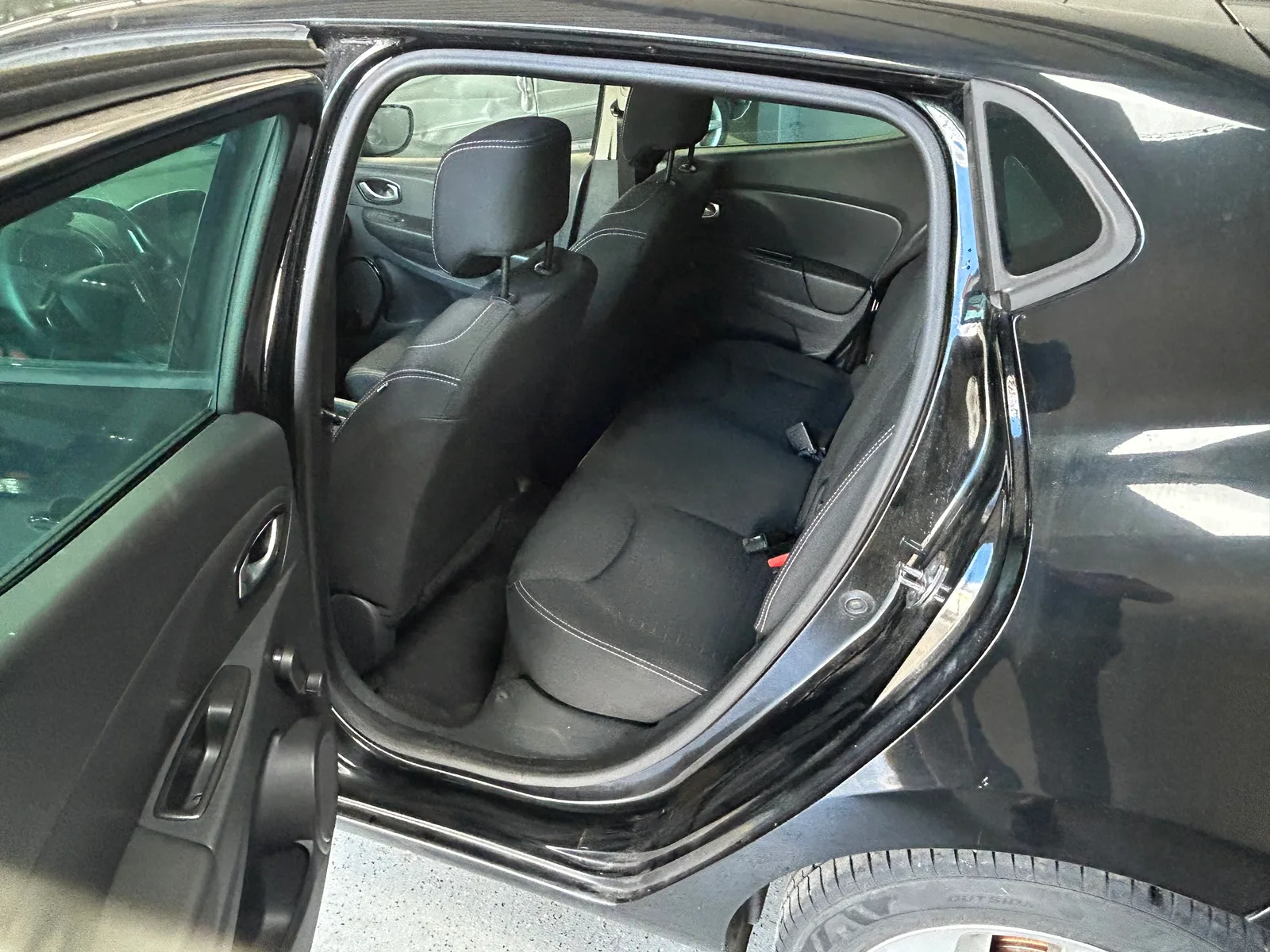 Renault Clio 0.9 Tce — fotografia 7 de 13