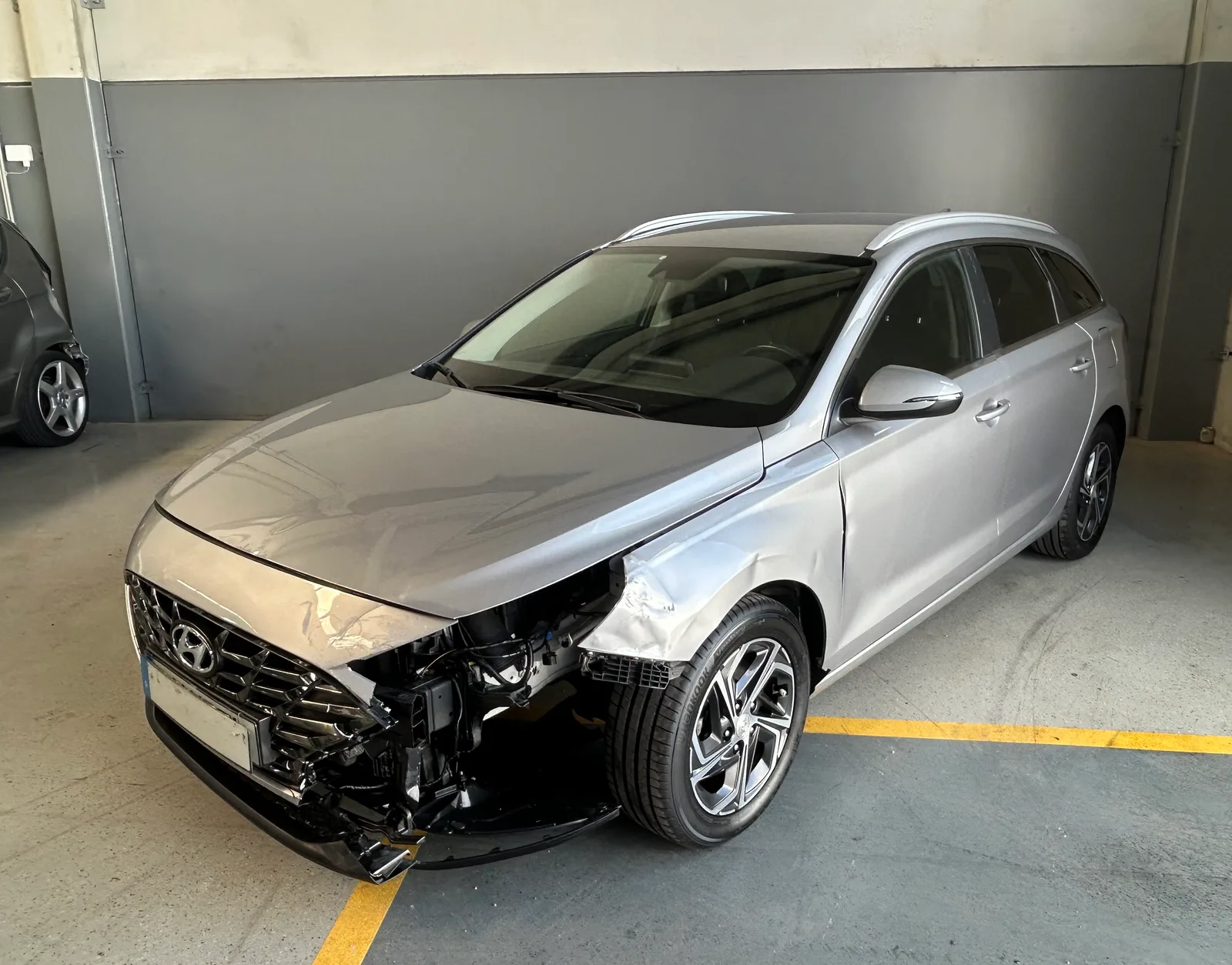 Hyundai I30 sw 1.0 T-GDi Style — fotografia 1 de 12