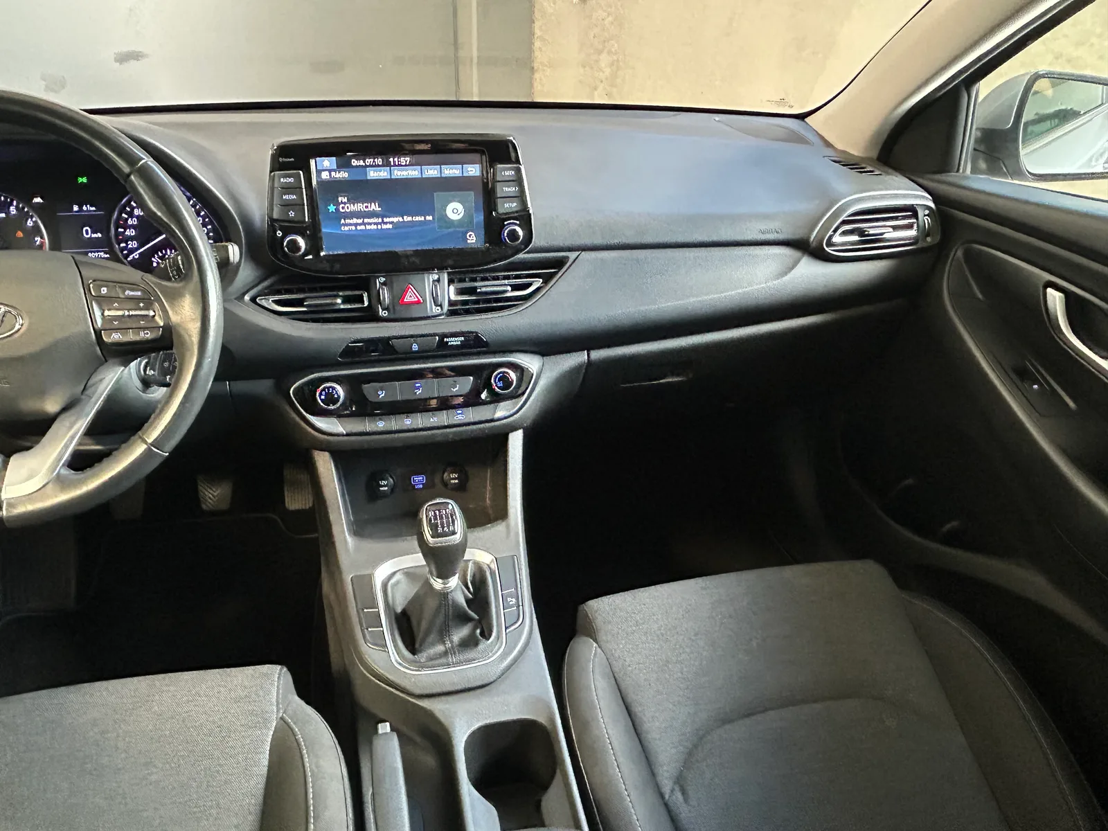 Hyundai I30 sw 1.0 T-GDi Style — fotografia 9 de 12