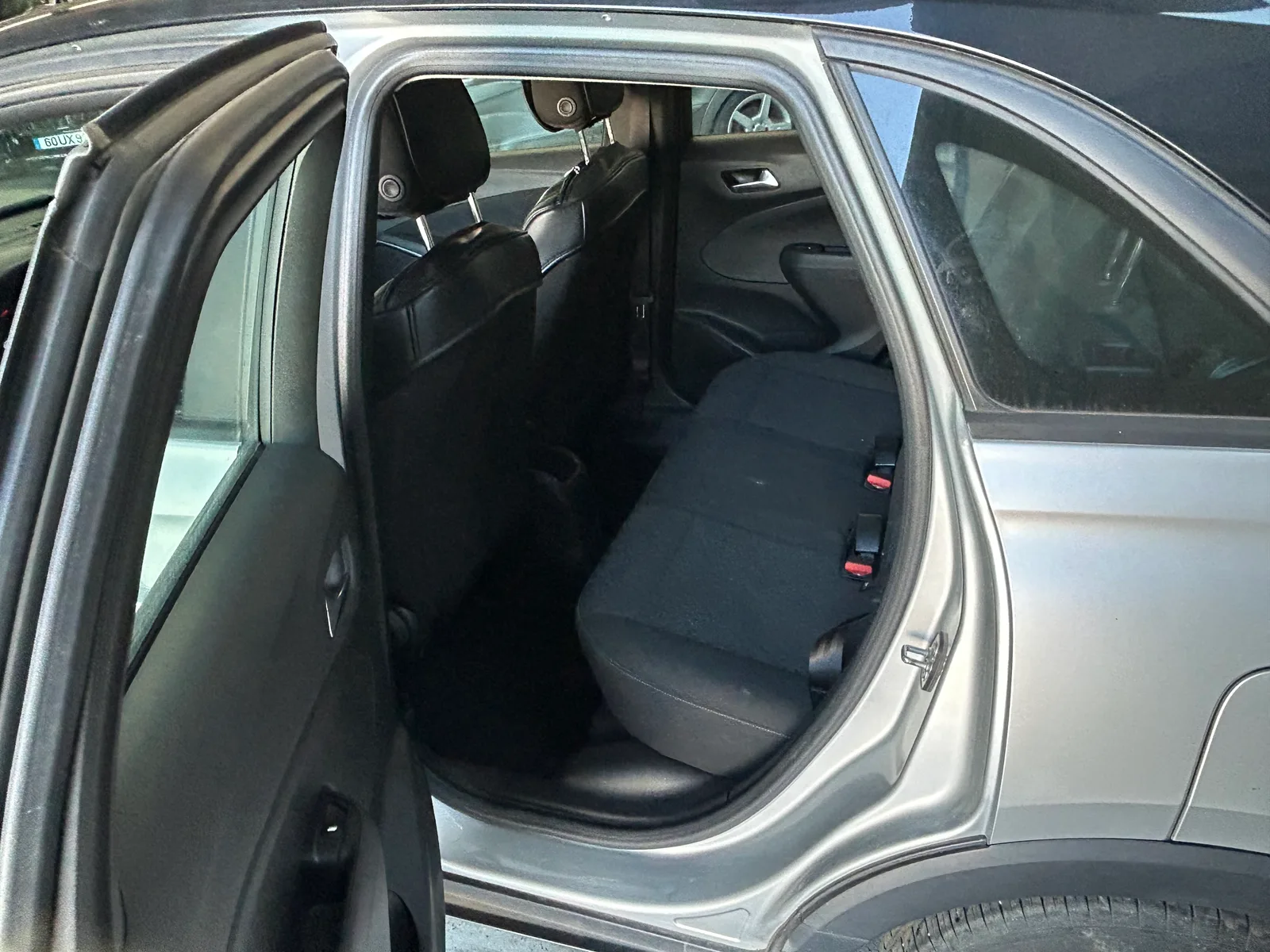 Opel Crossland x 1.2 puretech — fotografia 7 de 12