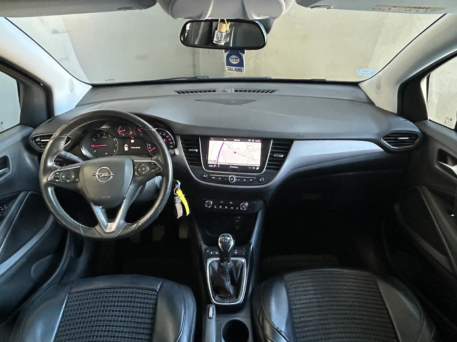 Opel Crossland x 1.2 puretech — fotografia 9 de 12