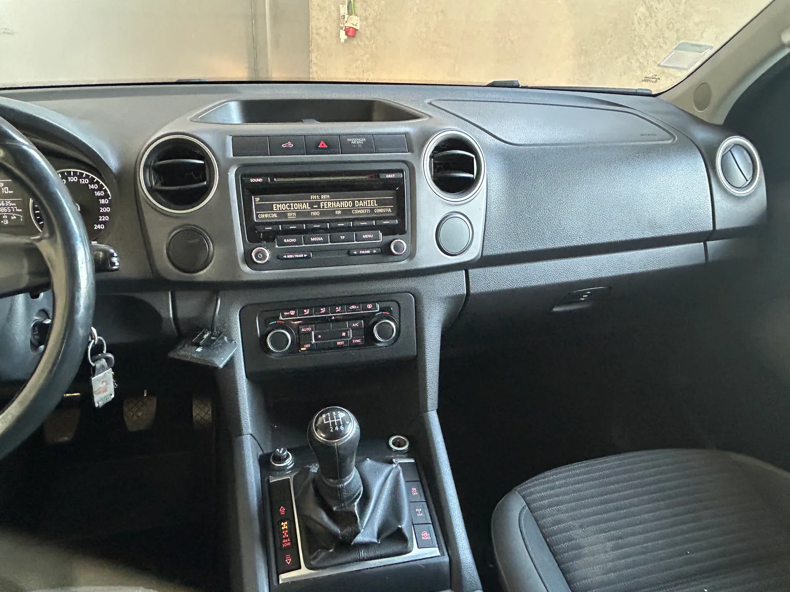 Volkswagen Amarok 2.0 tdi — fotografia 9 de 11