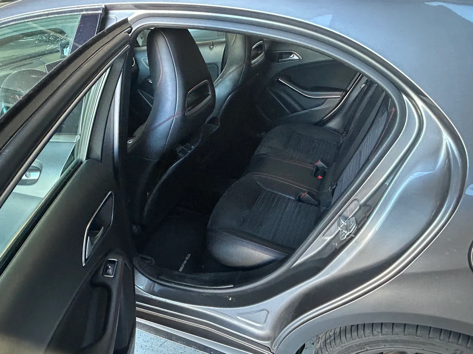 Mercedes-Benz Classe A 180 cdi AMG Line — fotografia 10 de 11
