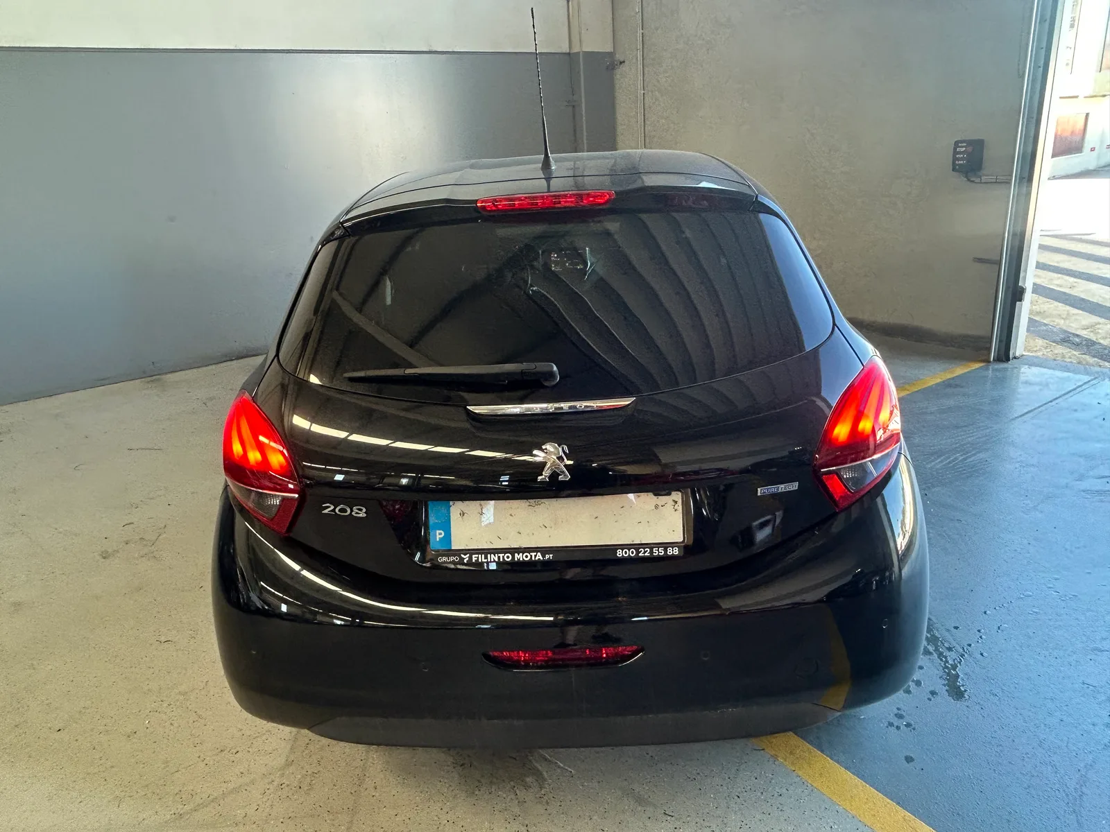 Peugeot 208 1.2 puretech — fotografia 5 de 13
