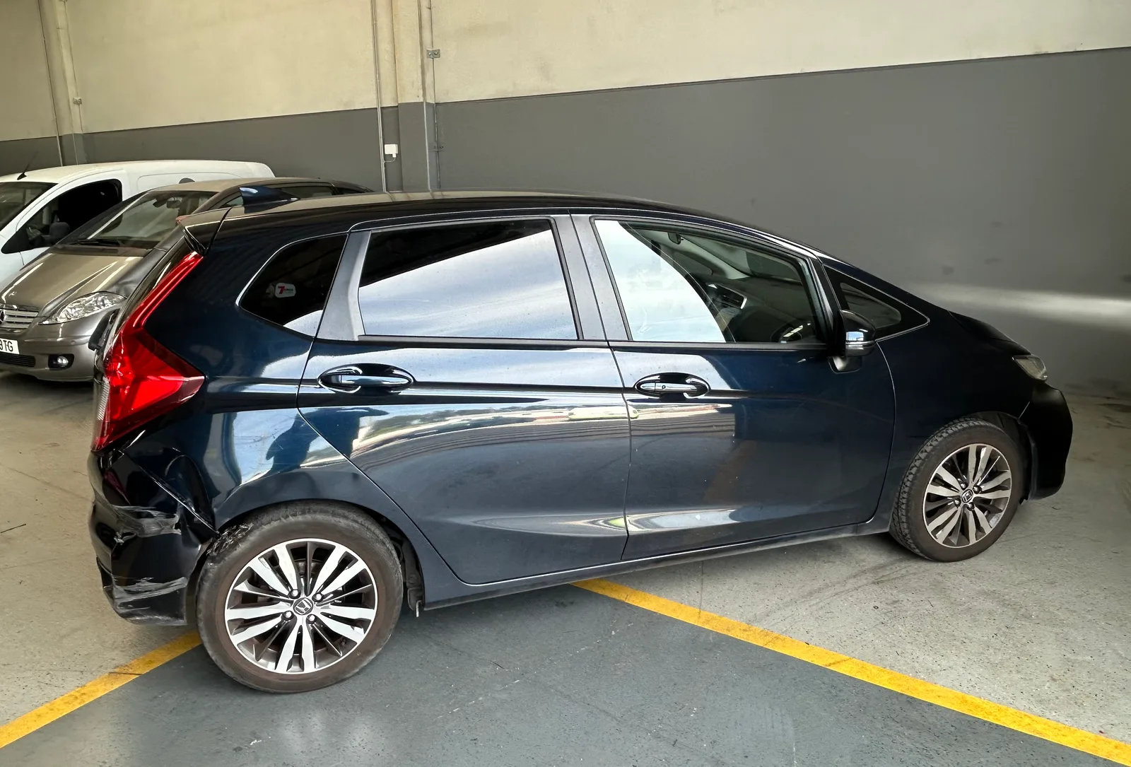 Salvado Honda Jazz 1.3 I-VTEC Elegance CVT NAVI. 2020 — fotografia 3 de 12