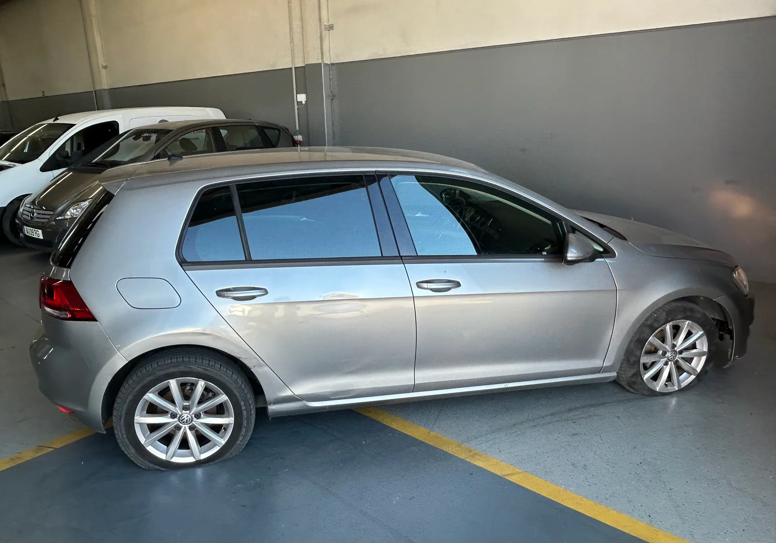 Volkswagen Golf 1.2 TSI Lounge — fotografia 4 de 10