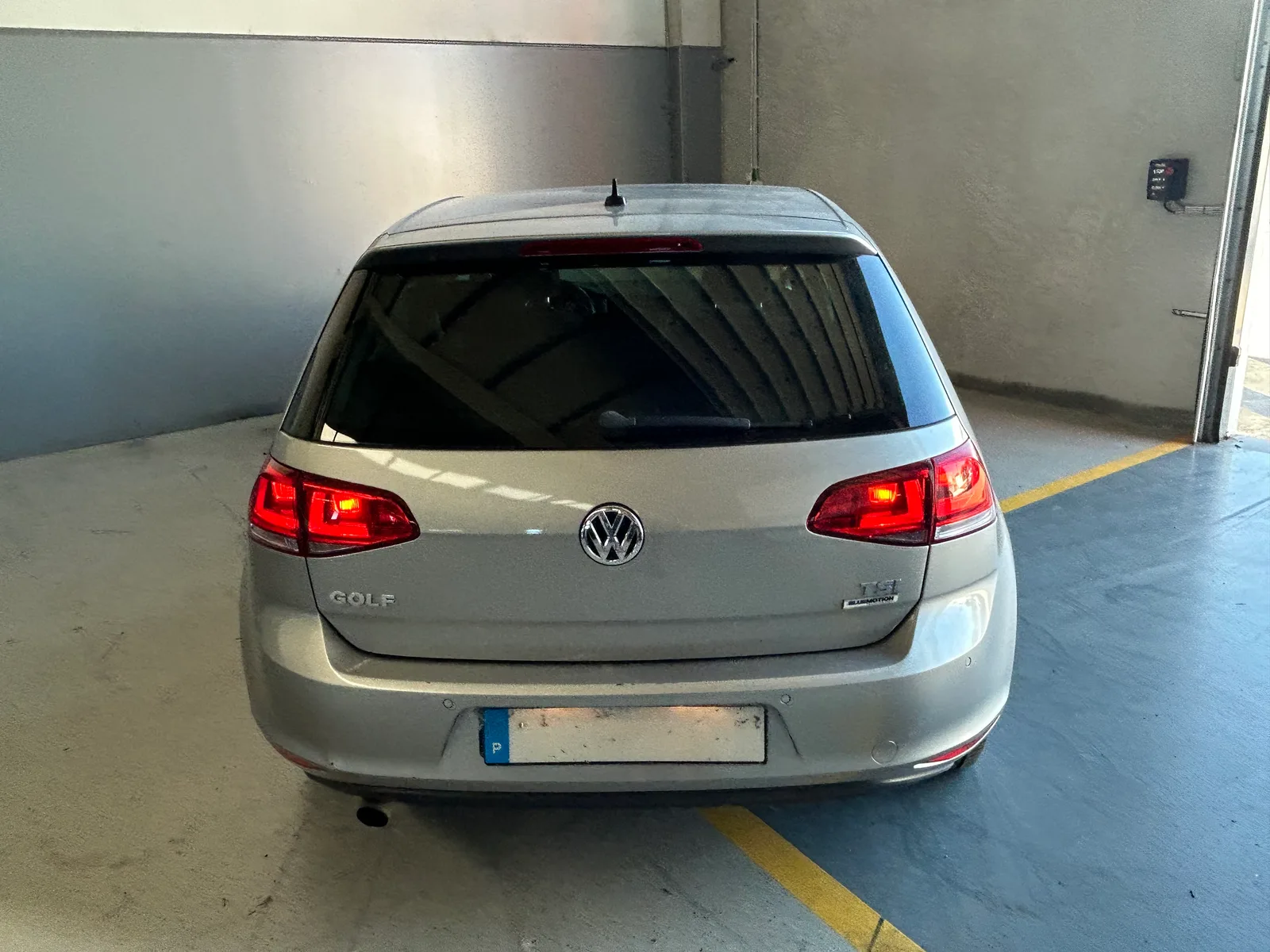 Volkswagen Golf 1.2 TSI Lounge — fotografia 5 de 10