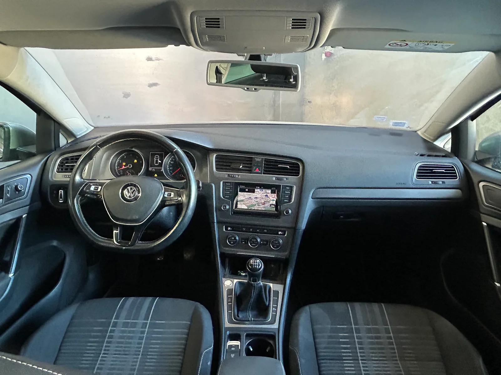Volkswagen Golf 1.2 TSI Lounge — fotografia 8 de 10
