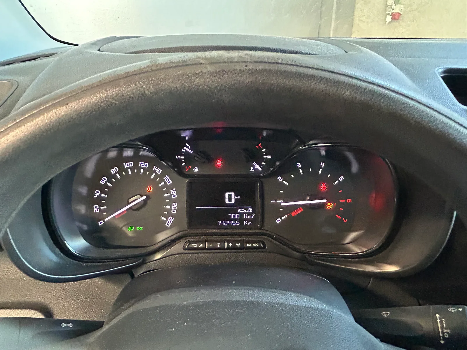Salvado Citroen Berlingo 1.5 bluehdi 2021 — fotografia 10 de 11