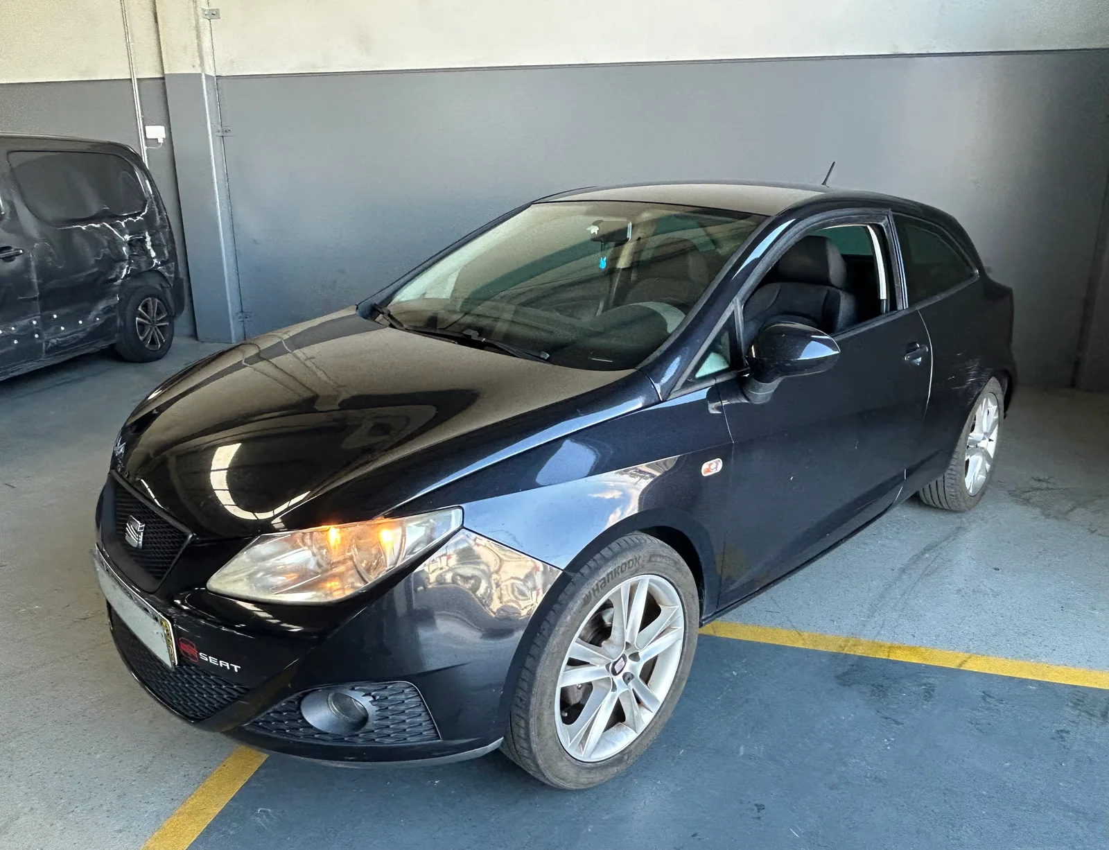 Salvado Seat Ibiza 1.4 sport 2010 — fotografia 1 de 11