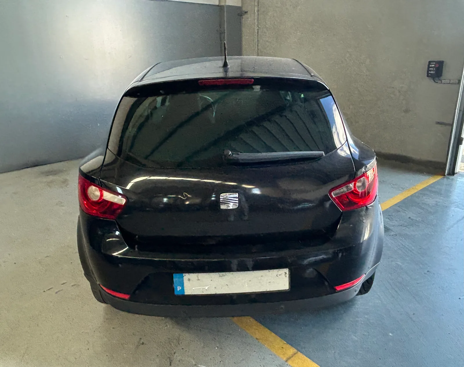 Salvado Seat Ibiza 1.4 sport 2010 — fotografia 5 de 11