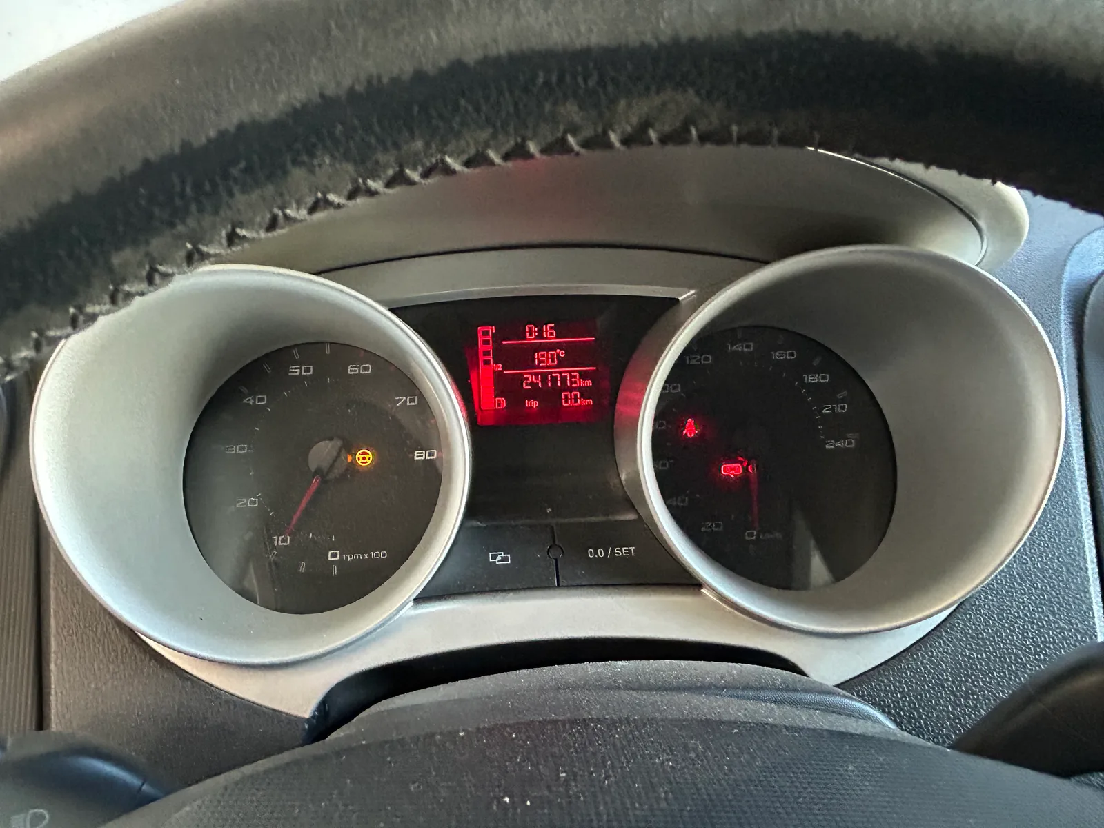 Salvado Seat Ibiza 1.4 sport 2010 — fotografia 9 de 11