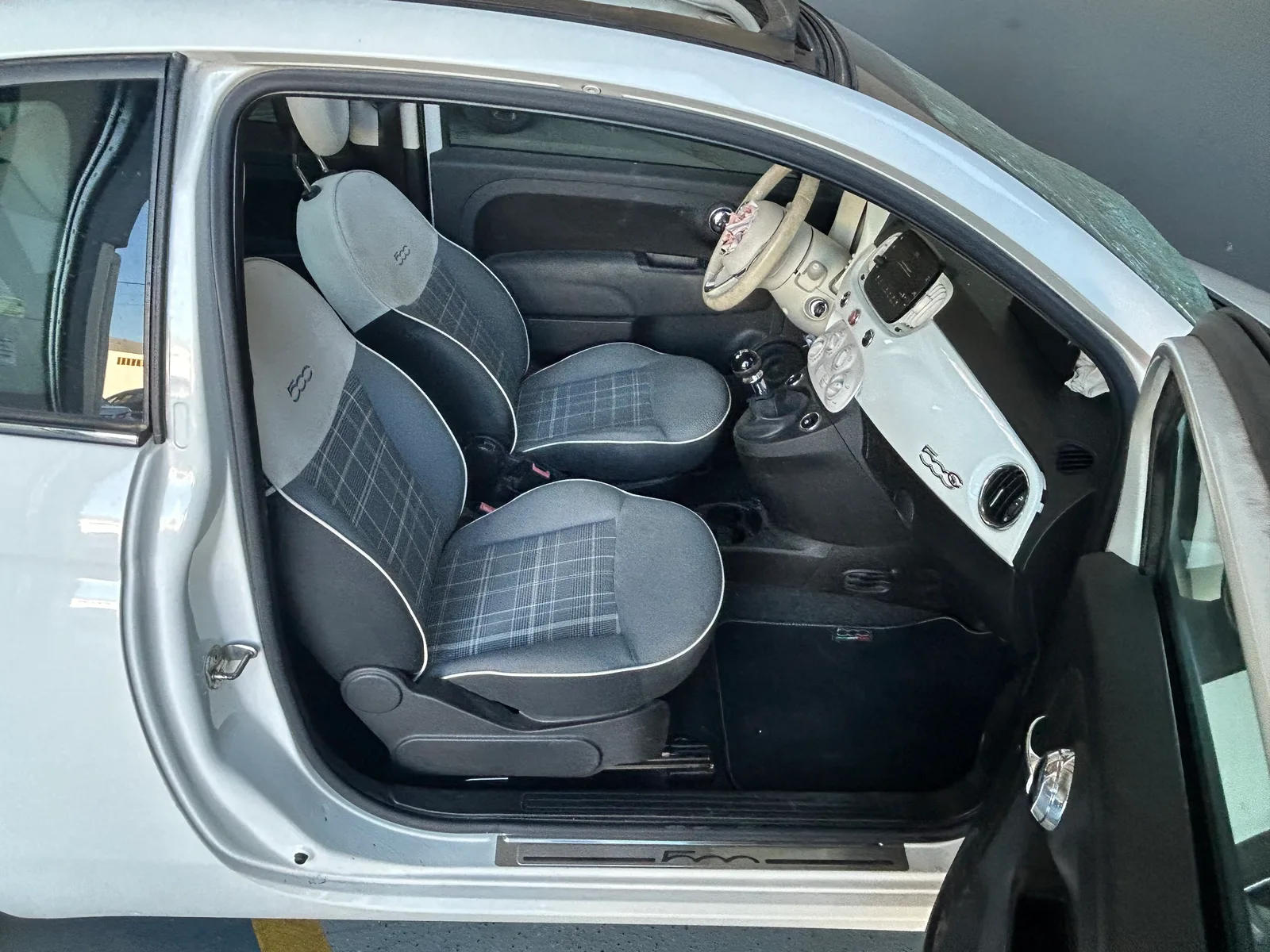 Salvado Fiat 500 C 1.2 lounge 2019 — fotografia 7 de 12