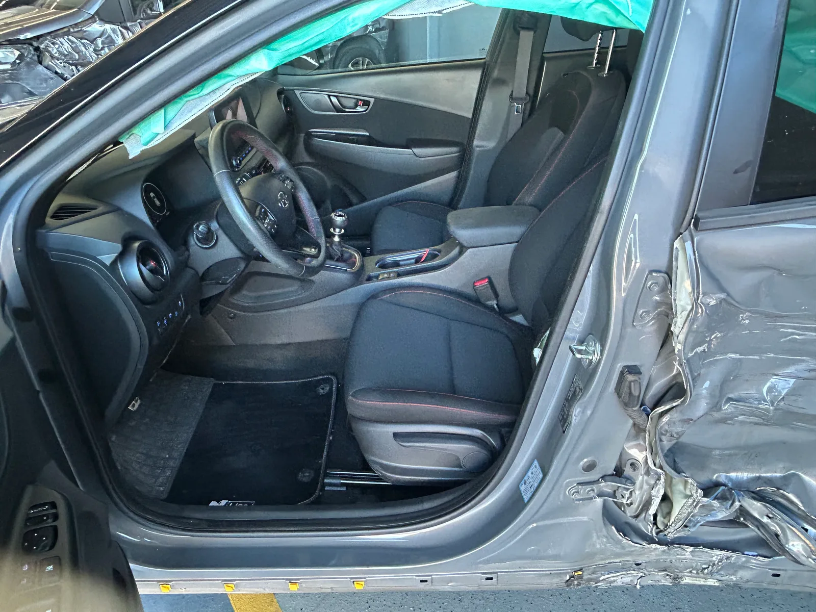 Salvado Hyundai Kauai 1.0 t gdi 2023 — fotografia 6 de 13
